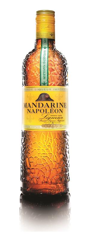 Mandarine Napoleon Liqueur (700ml)